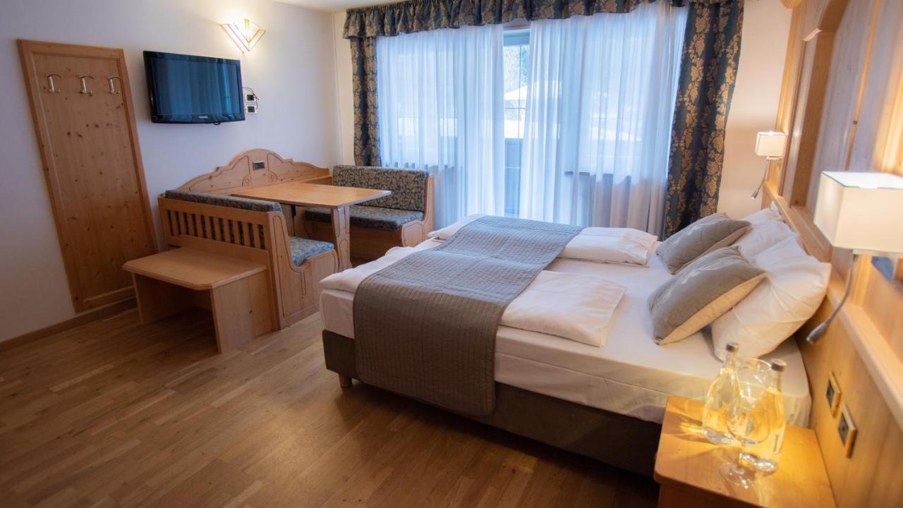 Hotel Diamant Park Campitello di Fassa Extérieur photo