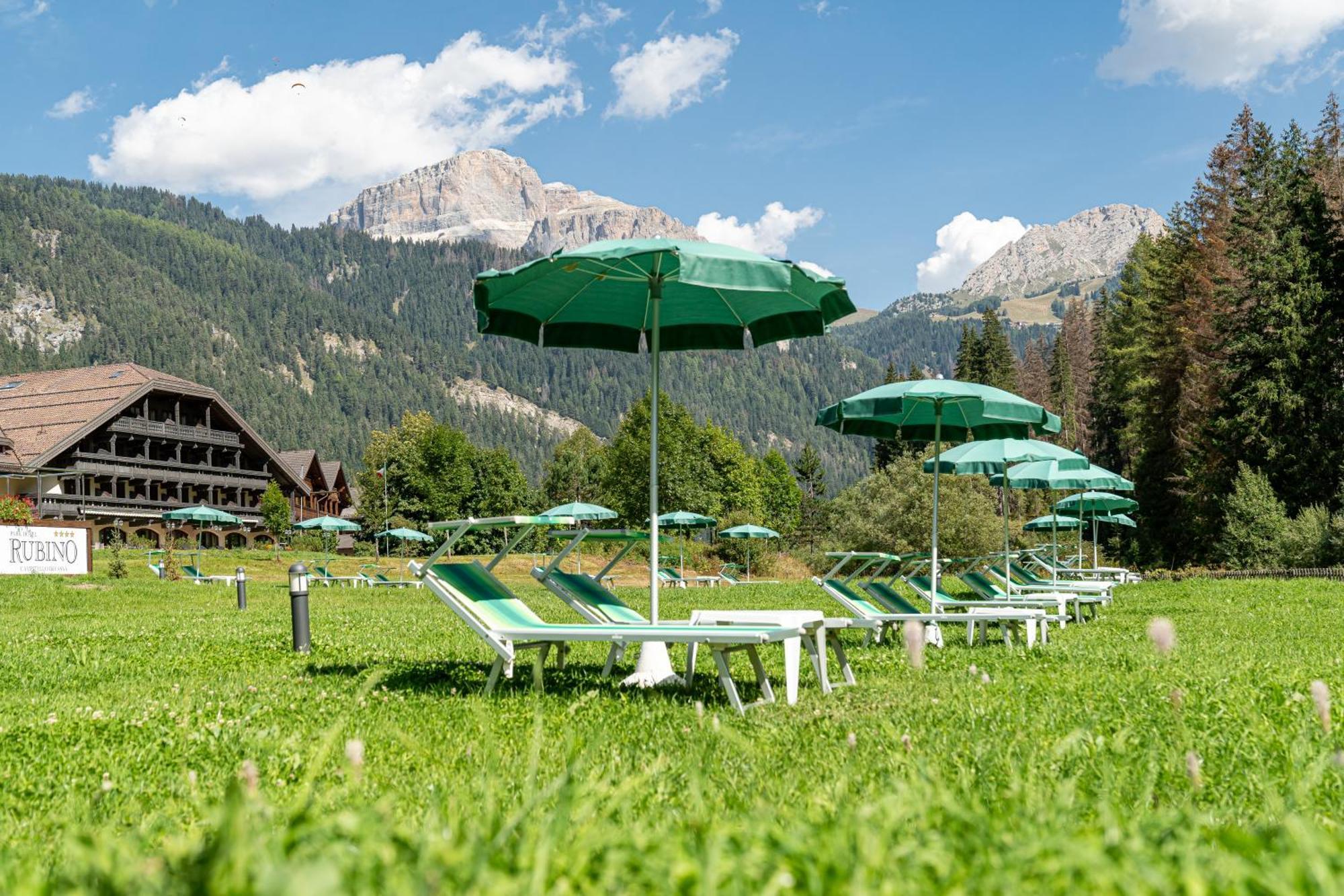 Hotel Diamant Park Campitello di Fassa Extérieur photo
